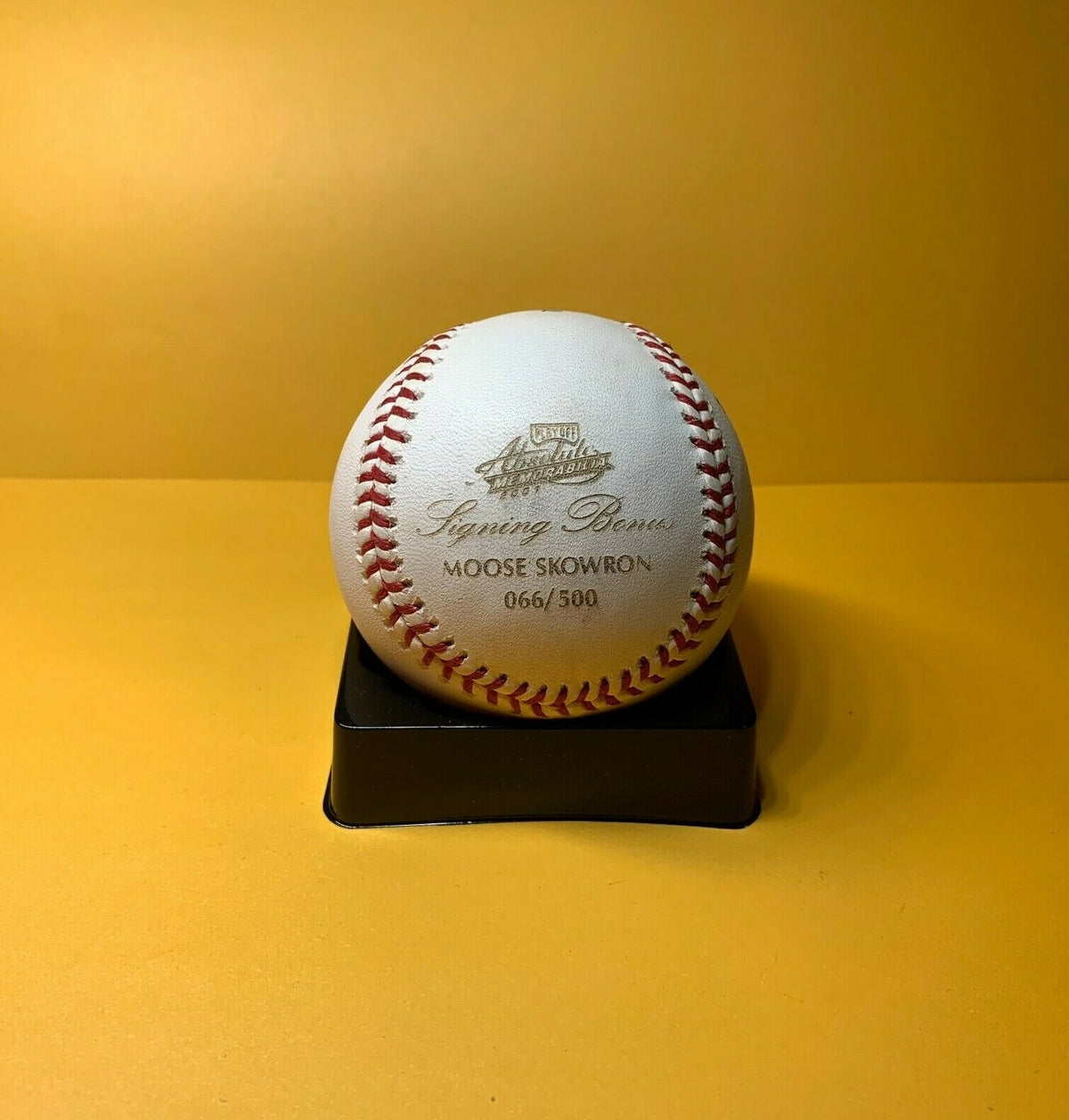 MOOSE SKOWRON SIGNED TOPPS ABSOLUTE MEMORABILIA BASEBALL W/ COA 