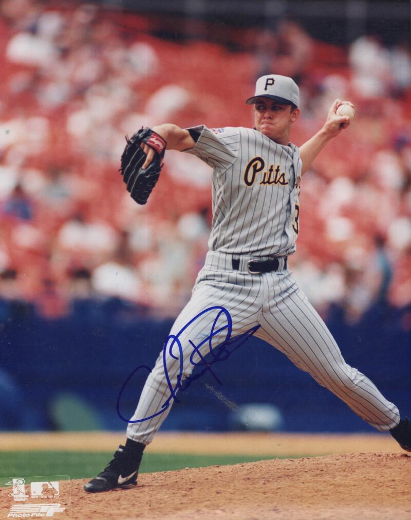 CHRIS PETERS  PIRATES SIGNED AUTOGRAPHED 8X10 PHOTO W/ COA
