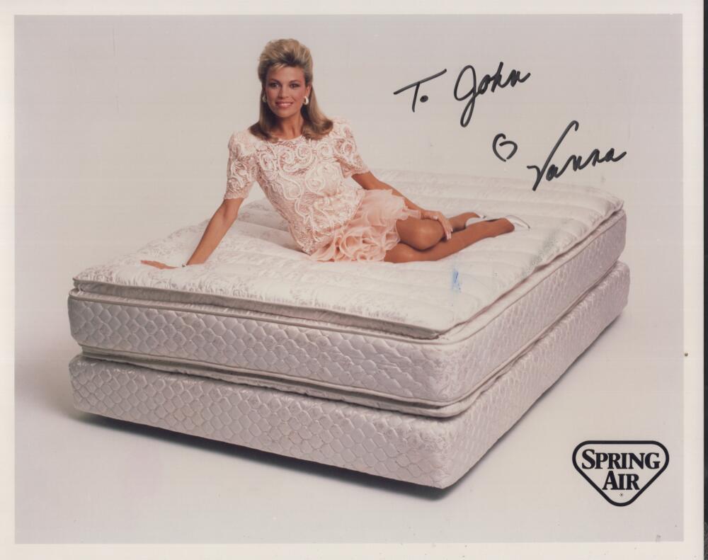 VANNA WHITE PERSONALIZED TV SIGNED AUTOGRAPHED 8X10 PHOTO W/ COA