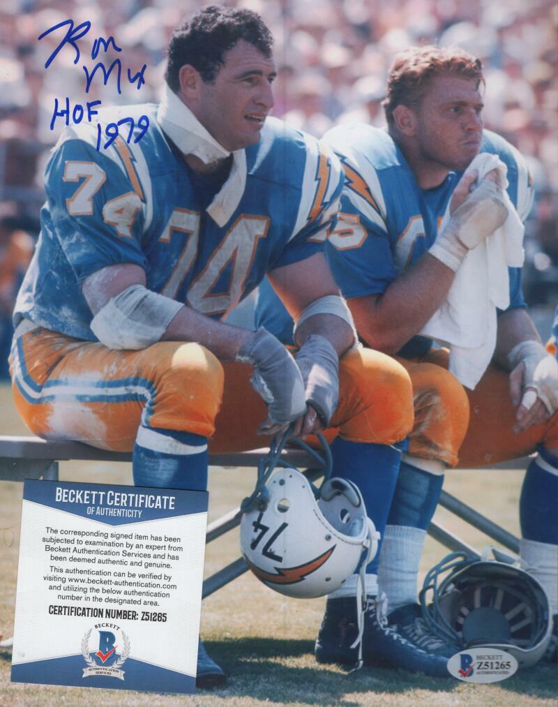 RON MIX SAN DIEGO CHARGERS HOF 1979  SIGNED AUTOGRAPHED 8X10 PHOTO BAS Z51265