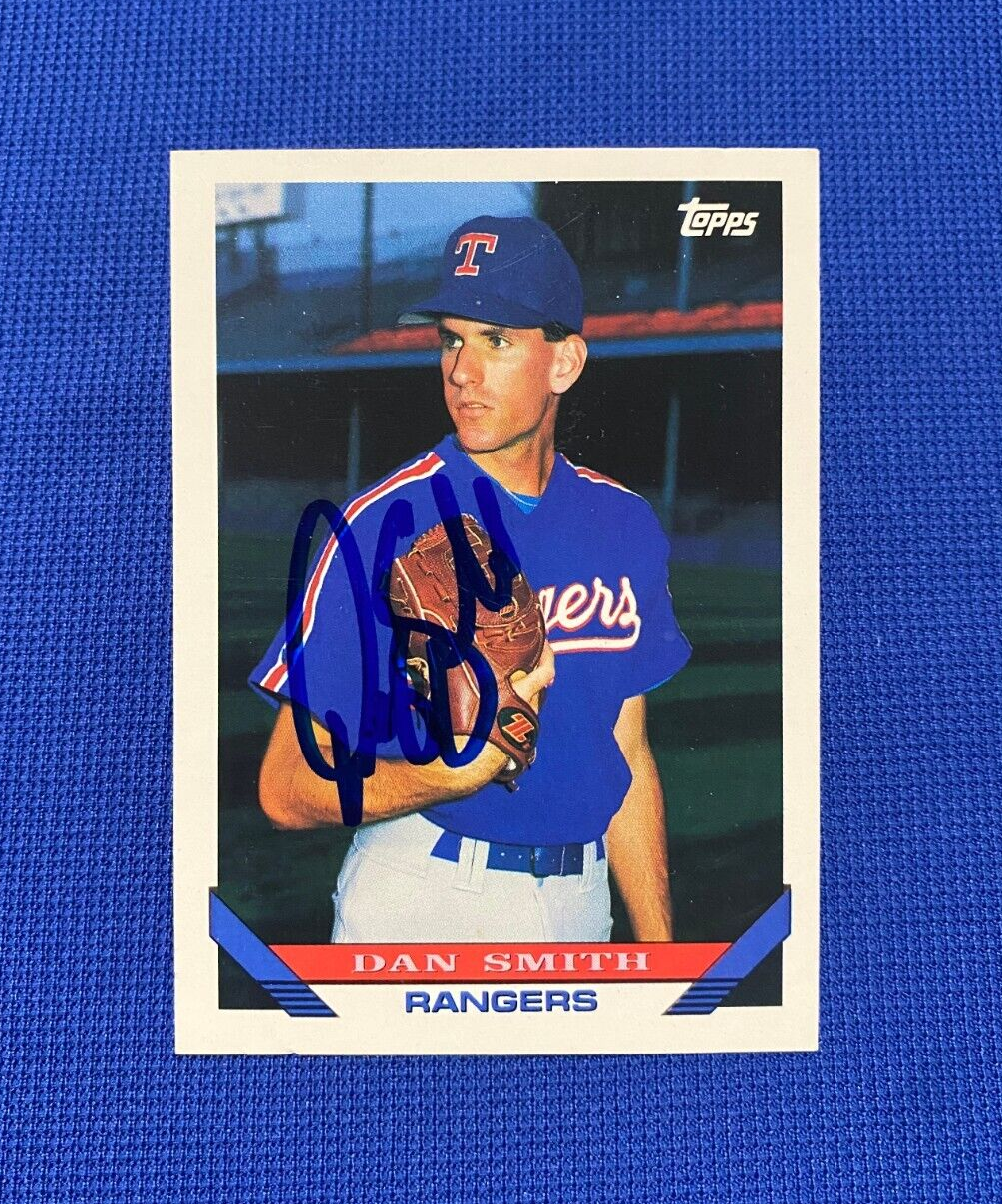 1993 TOPPS DAN SMITH TEXAS RANGERS SIGNED AUTOGRAPHED AUTO #607 CARD W/COA