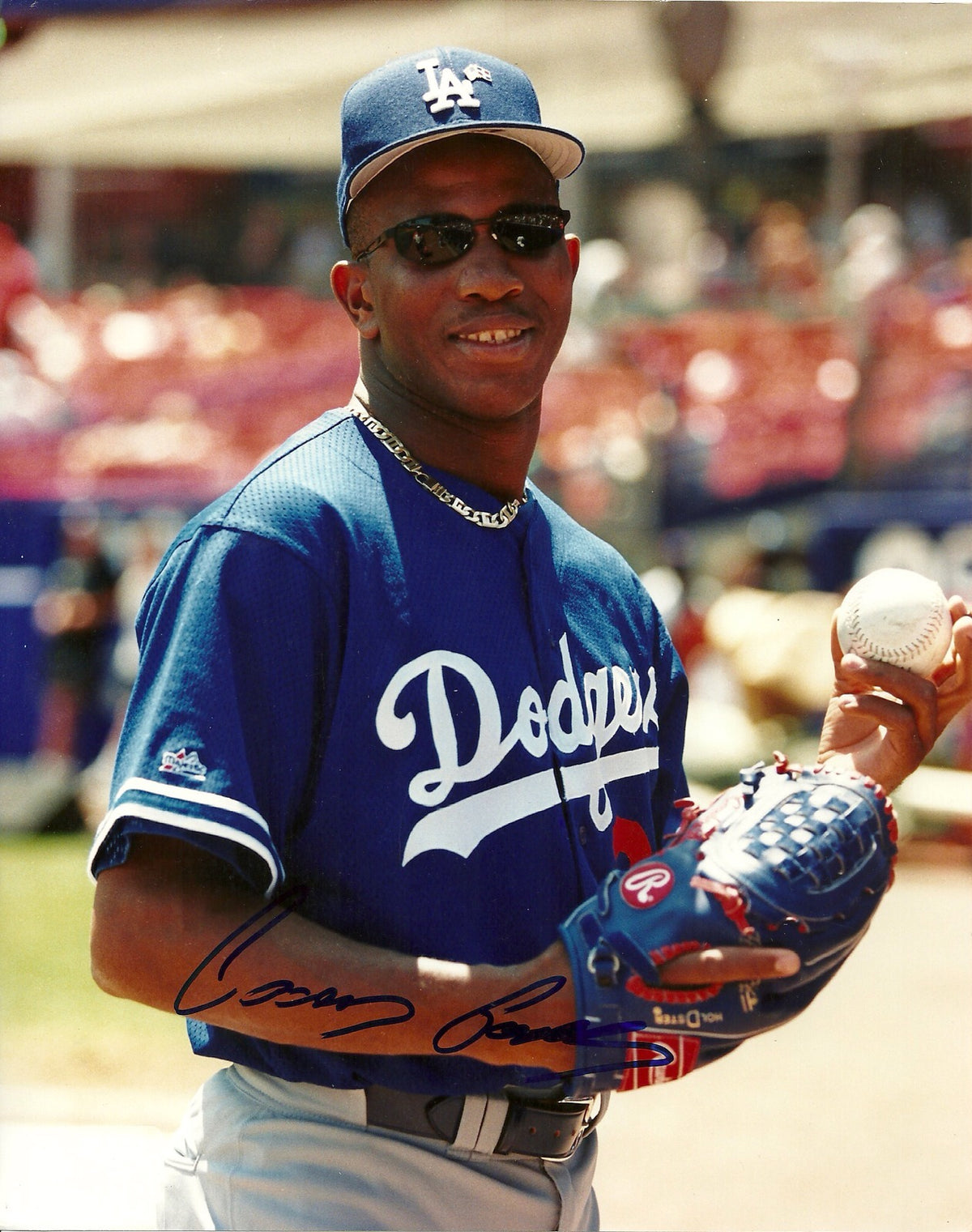 CARLOS PEREZ LOS ANGELES DODGERS SIGNED AUTOGRAPHED 8x10 PHOTO W/COA