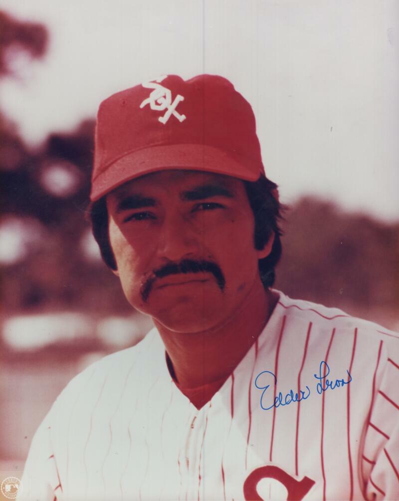 EDDIE LEON CHICAGO WHITE SOX SIGNED AUTOGRAPHED 8X10 PHOTO W/ COA