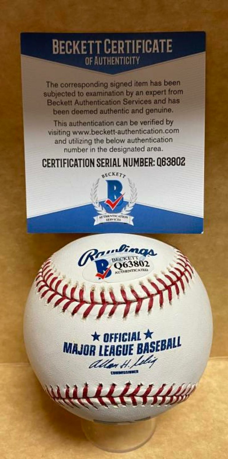LEE MACPHAIL HOF 98 BASEBALL EXEC SIGNED AUTO M.L. BASEBALL BECKETT Q63802