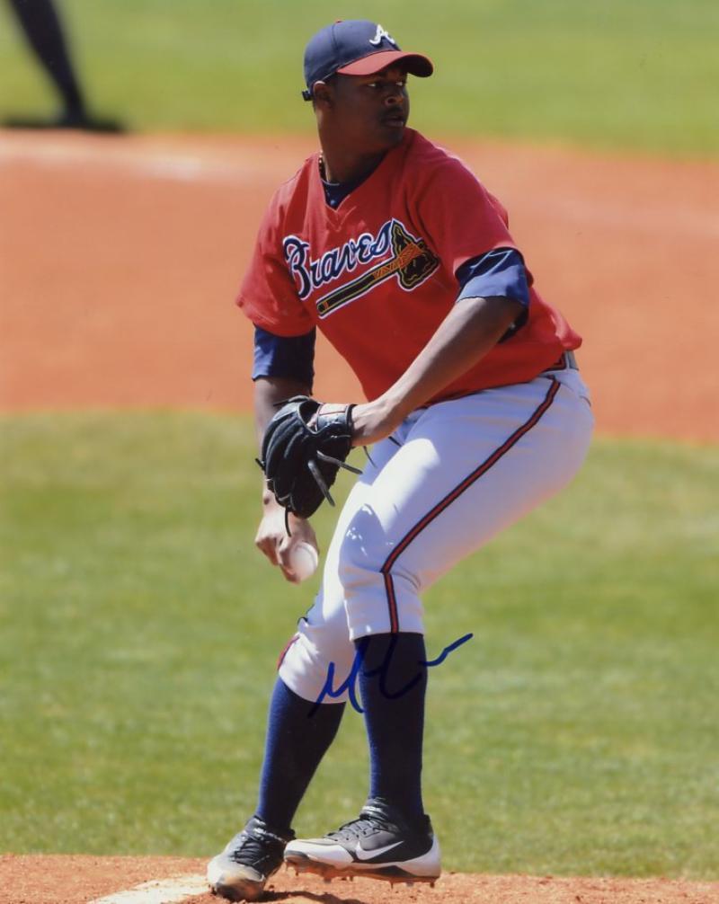MAURICIO CABRERA ATLANTA BRAVES SIGNED AUTOGRAPHED ACTION 8X10 PHOTO W/COA