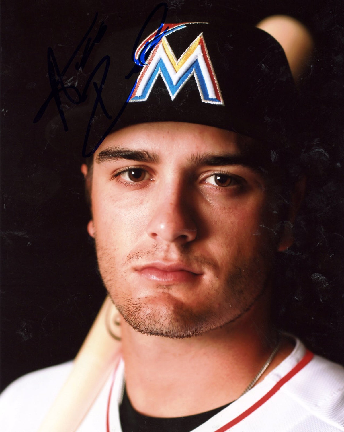AVERY  ROMERO  MIAMI  MARLINS  POSED  W/BAT    AUTOGRAPHED  SIGNED  8X10  PHOTO