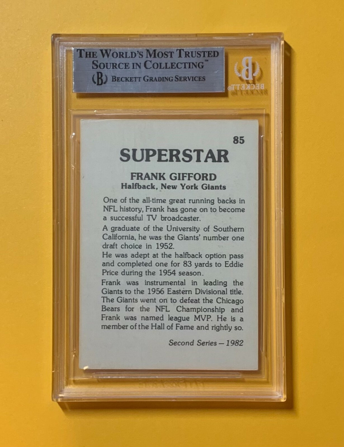 1982 TCMA SUPERSTARS FRANK GIFFORD #85 AUTHENTIC AUTO BECKETT CERTIFIED 