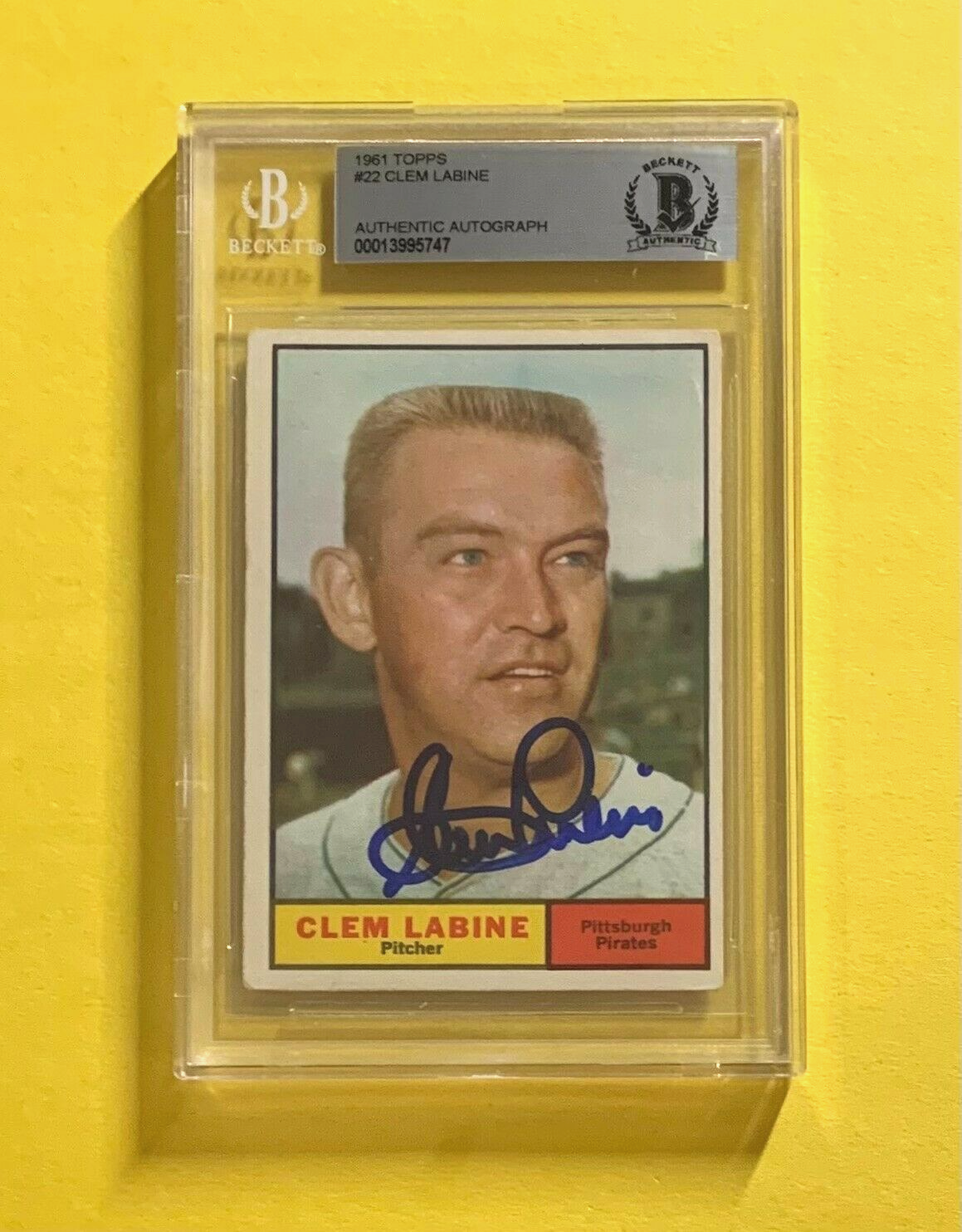 1961 TOPPS CLEM LABINE #22 AUTHENTIC AUTO BECKETT CERTIFIED PIRATES