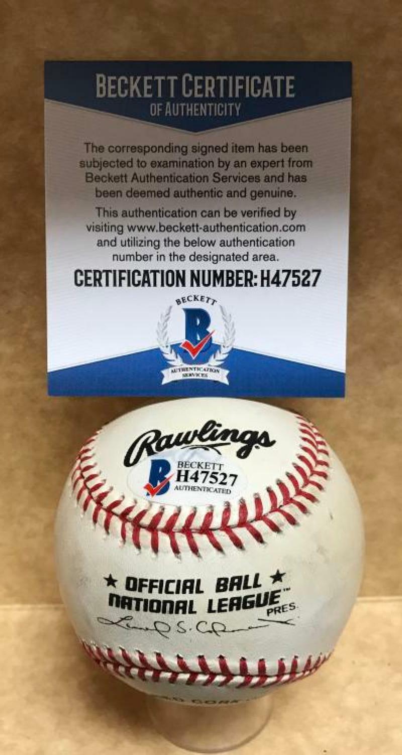 TOMMY HUTTON PHILLIES/DODGERS SIGNED AUTO N.L. BASEBALL BECKETT H47527