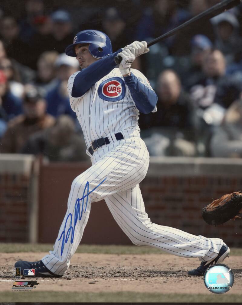 RYAN THERIOT CHICAGO CUBS  SIGNED AUTOGRAPHED 8X10 PHOTO W/ COA