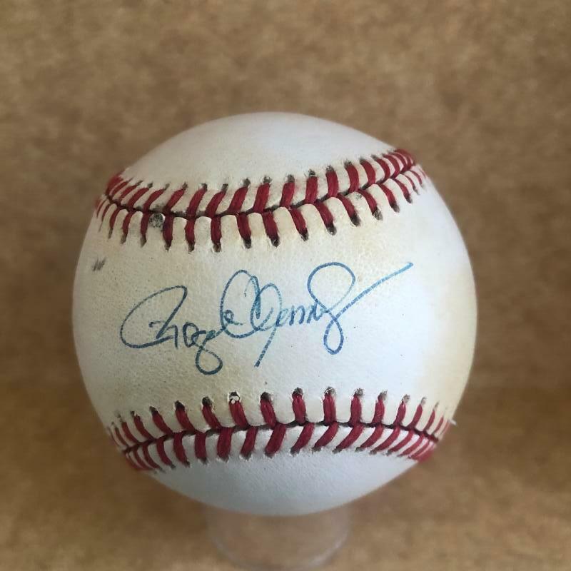 ROGER CLEMENS RED SOX/YANKEES SIGNED VINTAGE A.L. BASEBALL JSA STICKER ONLY 