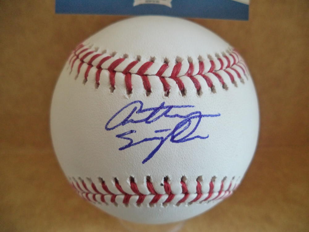 ANTHONY  SEIGLER YANKEES 1ST RD PICK ROOKIE YEAR SIGNED ML BALL BECKETT R01066