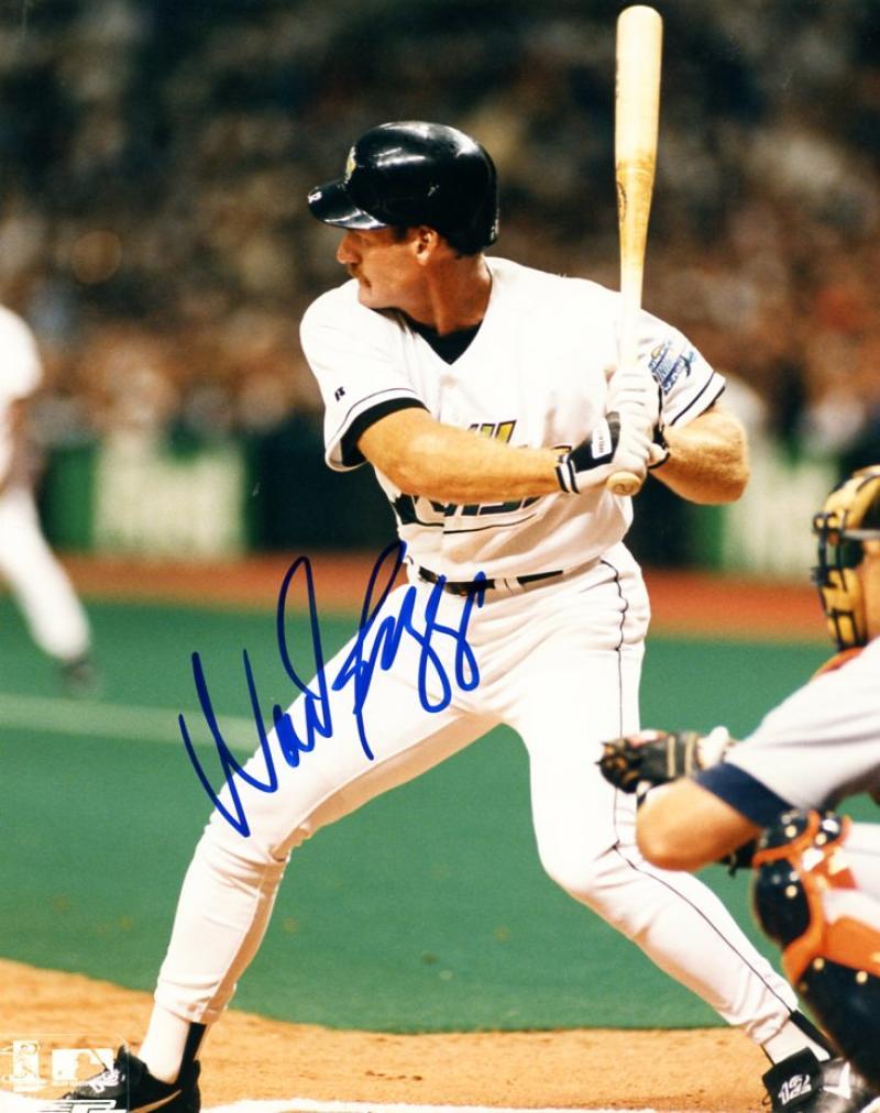 WADE BOGGS TAMPA BAY RAYS SIGNED 8X10 PHOTO W/COA