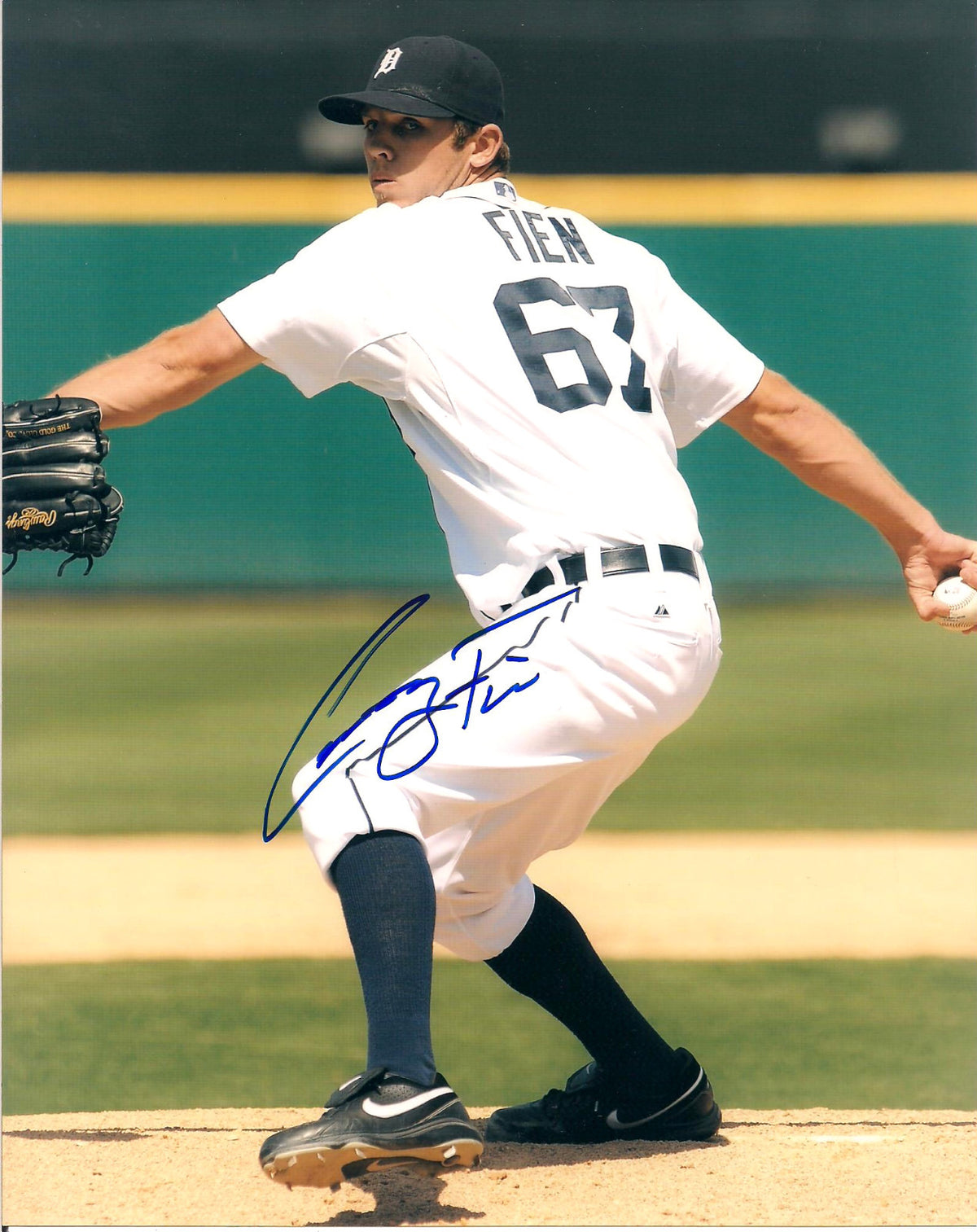 CASEY FIEN DETROIT TIGERS AUTOGRAPHED SIGNED 8X10 PHOTO W/COA