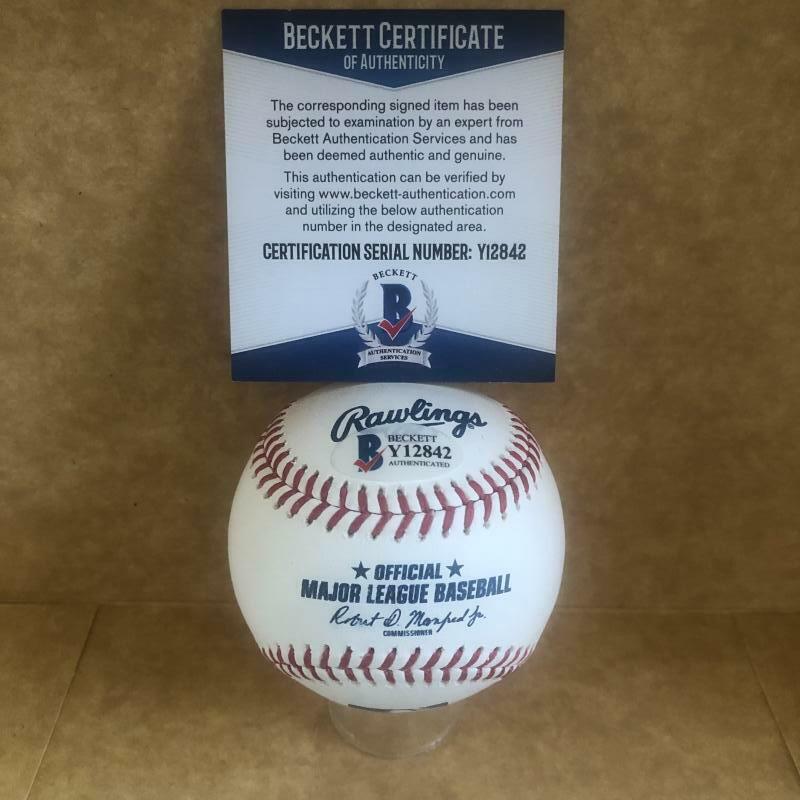 LOYD COLSON NEW YORK YANKEES SIGNED AUTOGRAPHED M.L. BASEBALL BECKETT Y12842