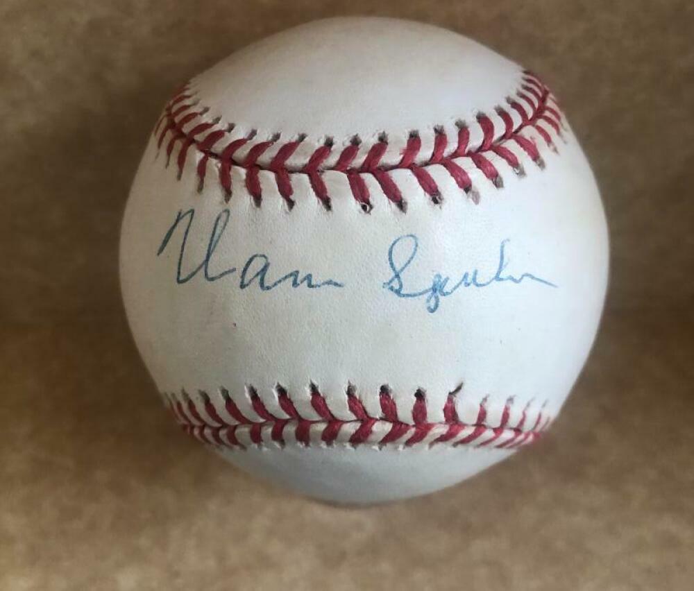 WARREN SPAHN MILWAUKEE BRAVES SIGNED AUTO VINTAGE N.L. BASEBALL BECKETT Y12837