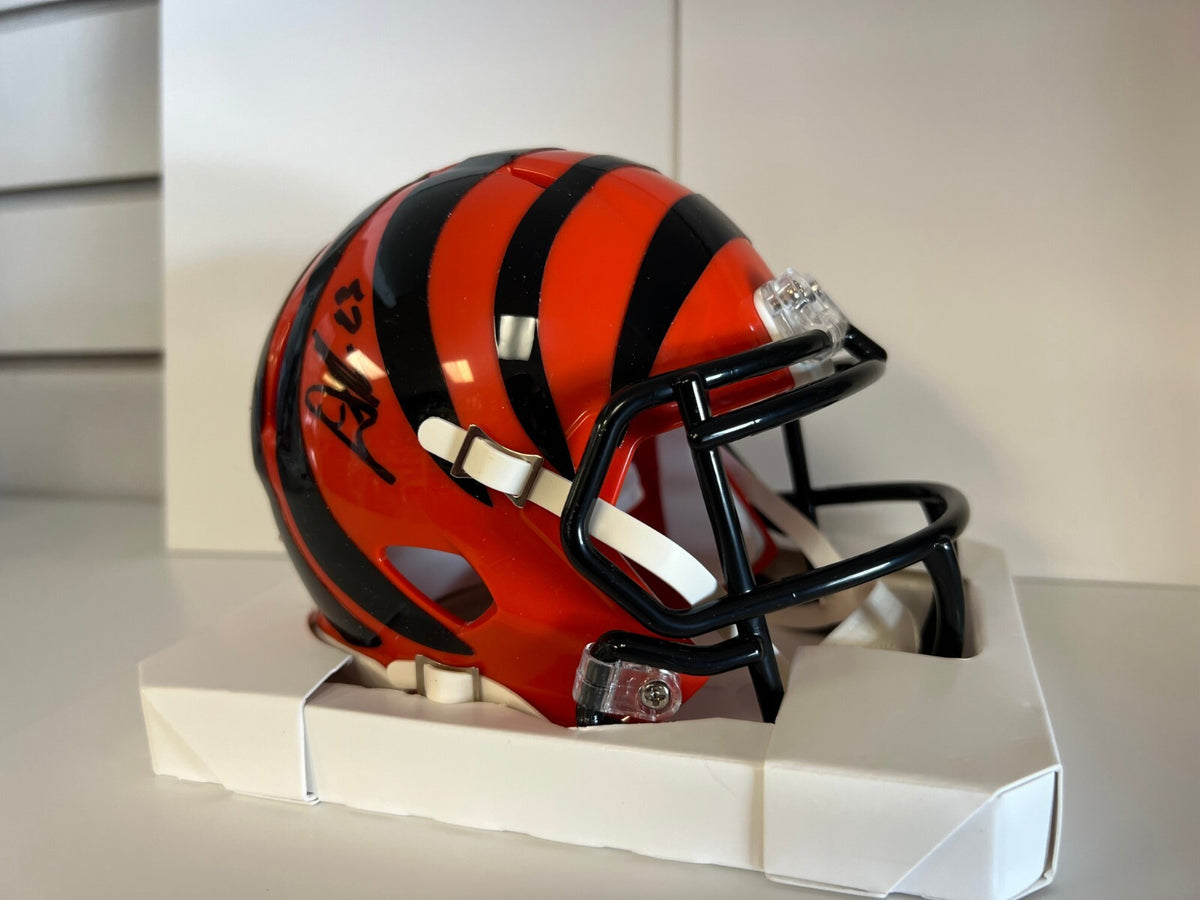 DAXTON HILL CINCINNATI BENGALS SIGNED AUTOGRAPHED MINI HELMET BECKETT