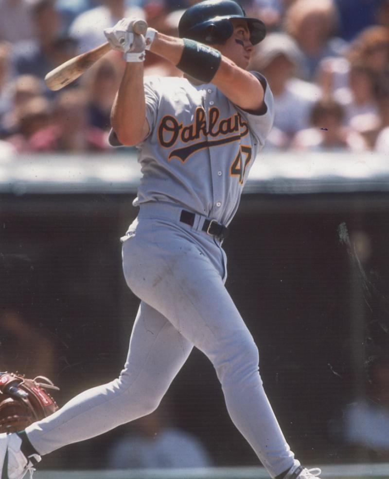MARK BELLHORN OAKLAND  A'S  UNSIGNED 8X10 PHOTO
