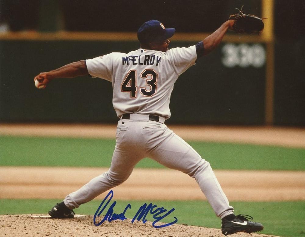 CHUCK MCELROY SAN DIEGO PADRES SIGNED AUTOGRAPHED  8X10 W/COA 