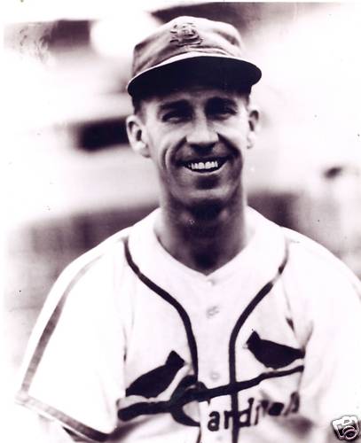 BOB KEELY ST. LOUIS CARDINALS UNSIGNED 8X10 PHOTO