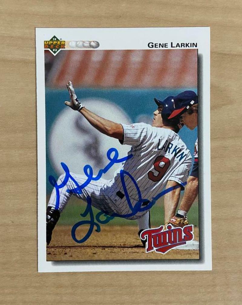 GENE LARKIN MINNESOTA TWINS SIGNED AUTOGRAPHED 1992 UPPER DECK CARD #187 W/COA A