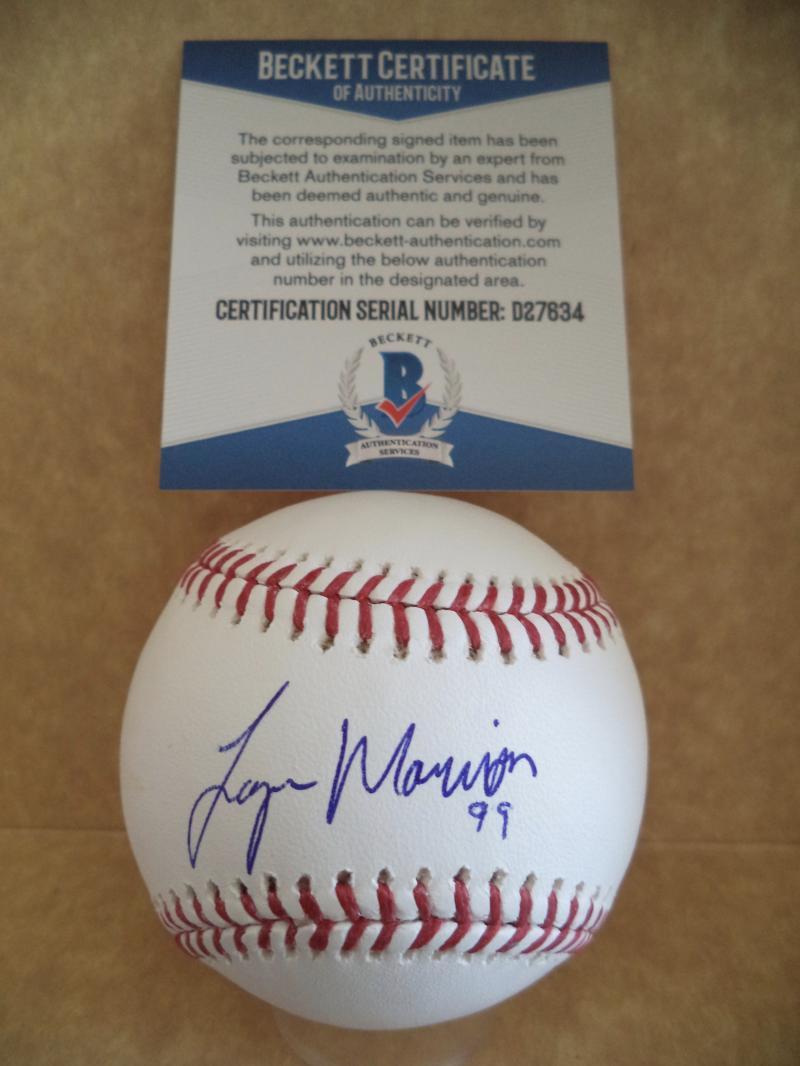 LOGAN MORRISON MINNESOTA TWINS #99 SIGNED AUTOGRAPH M.L BASEBALL BECKETT D27634