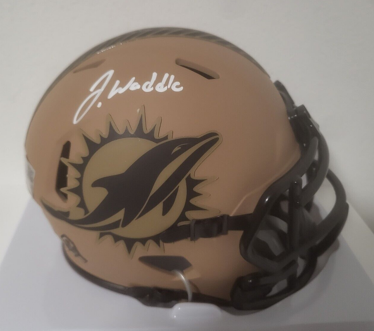 JAYLEN WADDLE MIAMI DOLPHINS SALUTE TO SERVICE SIGNED AUTO MINI HELMET FANATICS