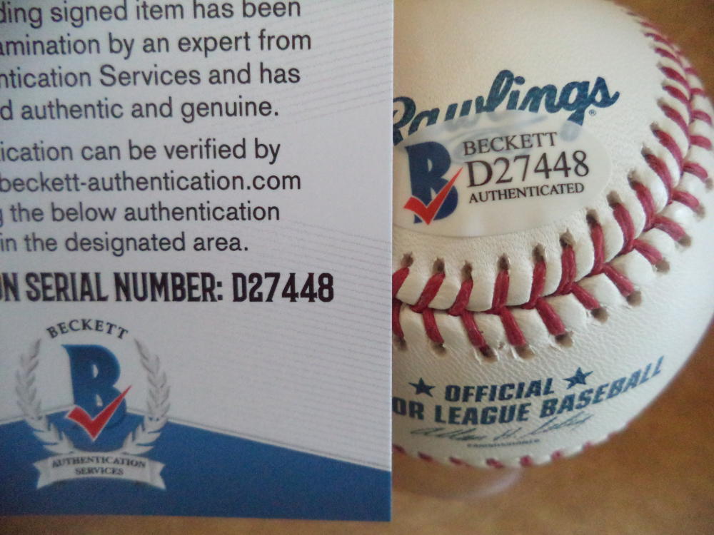 BOBBY CROSBY A'S 04 AL ROY SIGNED AUTOGRAPHED M.L. BASEBALL BECKETT D27448