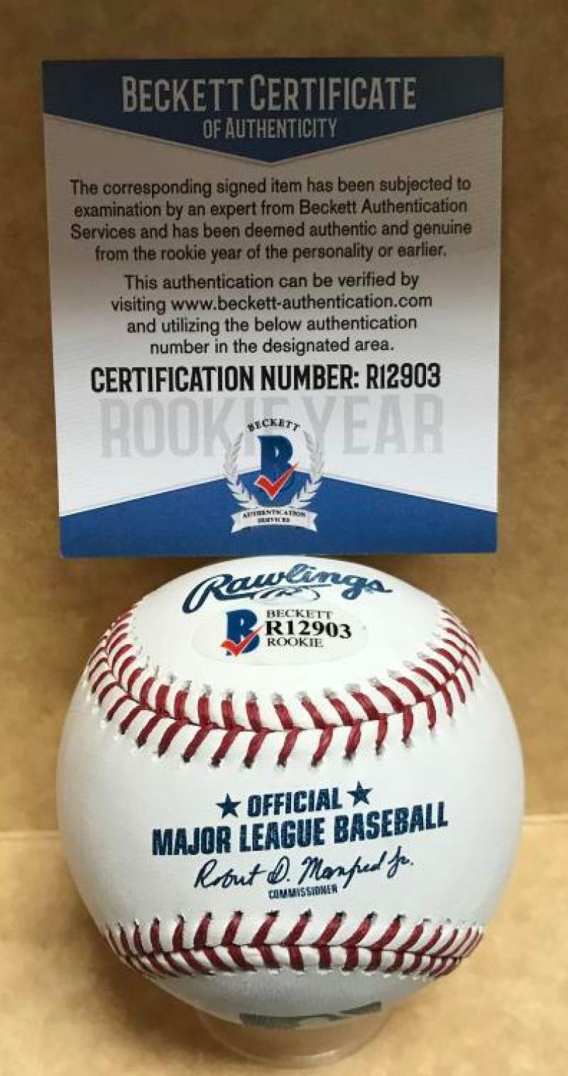 JOSH JAMES HOUSTON ASTROS ROOKIE YEAR SIGNED M.L. BASEBALL BECKETT R12903