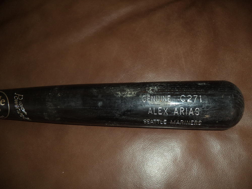 ALEX ARIAS SEATTLE MARINERS GAME USED LOUISVILLE SLUGGER BAT 