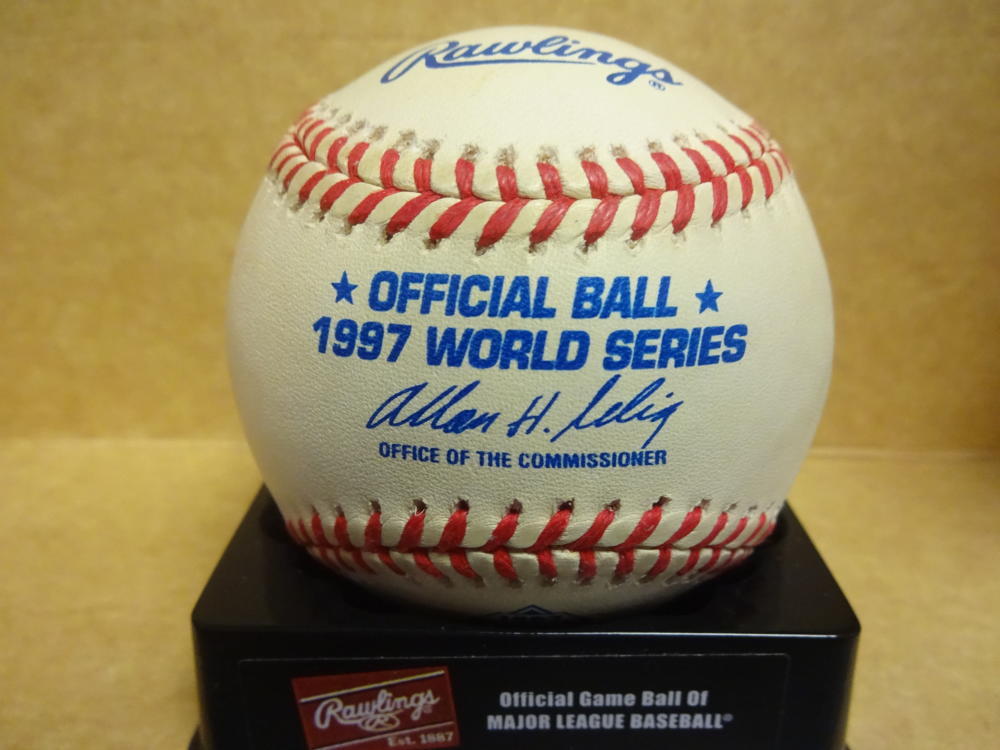 FELIX HEREDIA MARLINS 1997 WORLD SERIES SIGNED A.L. BASEBALL W/COA