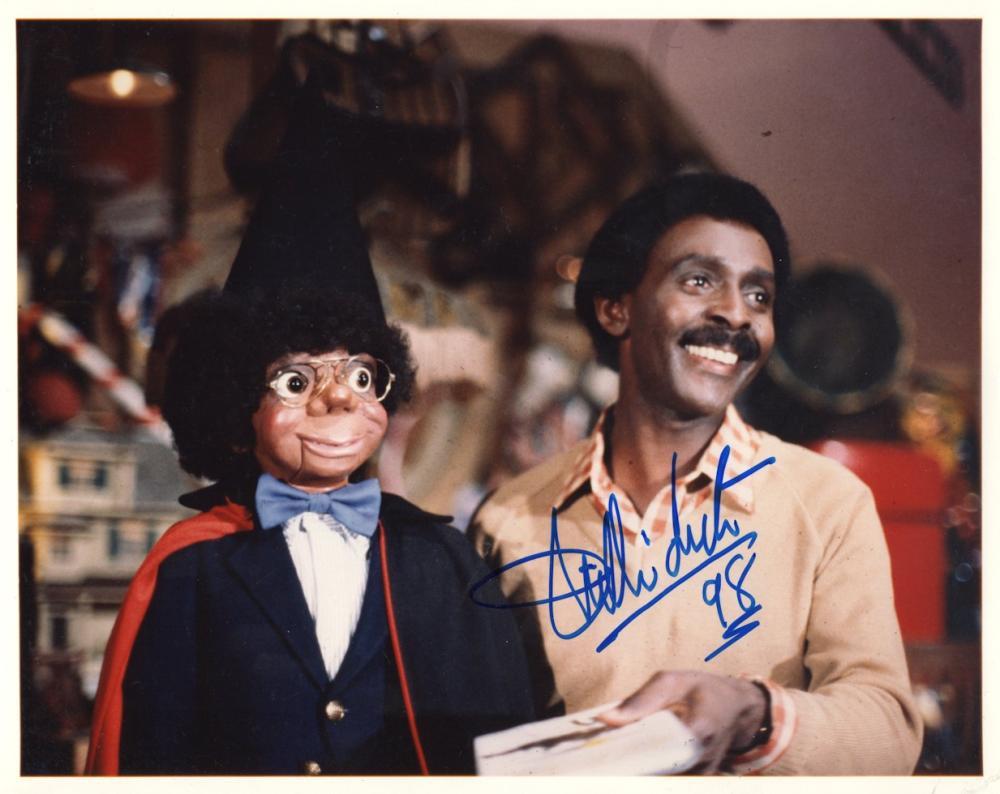 WILLIE TYLER VENTRILOQUIST  SIGNED AUTOGRAPHED 8X10 PHOTO W/ COA 