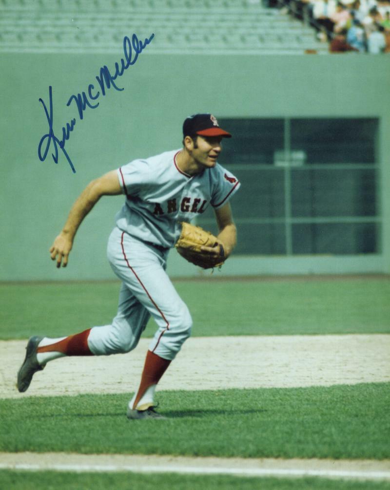 KEN MCMULLEN CALIFORNIA ANGELS ACTION SIGNED AUTOGRAPHED 8X10 PHOTO W/ COA