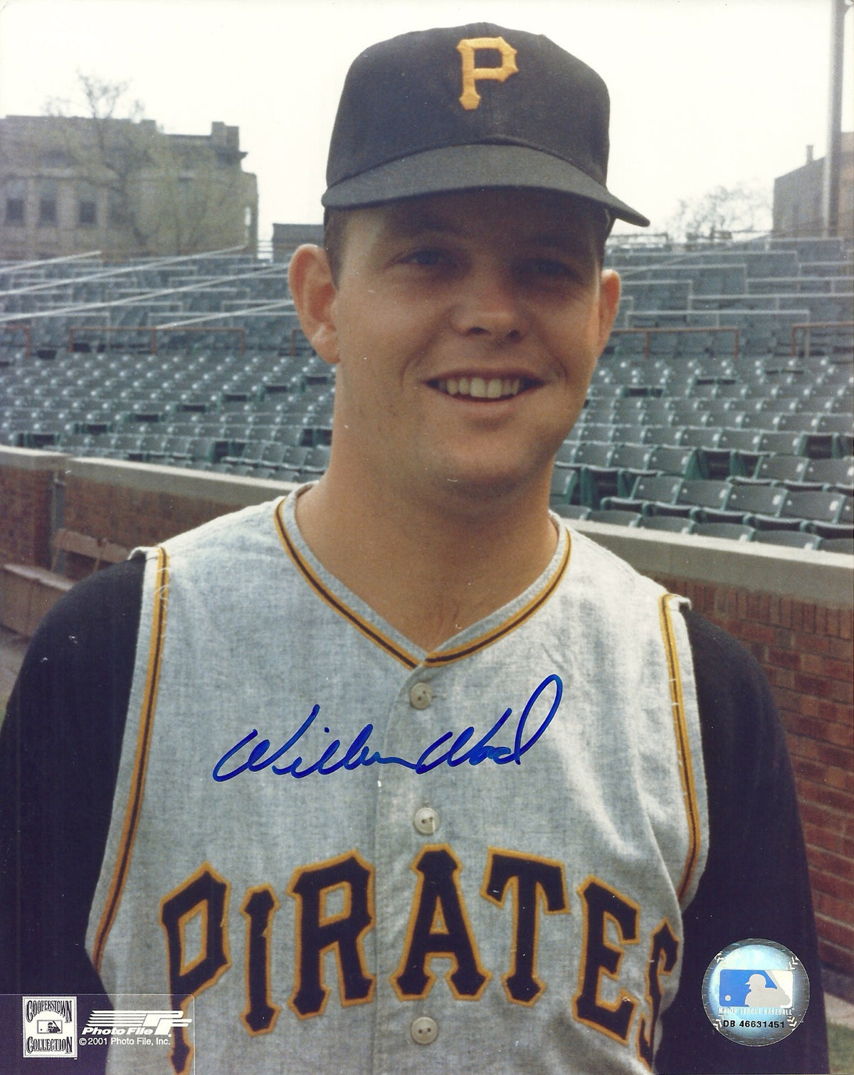 WILBUR WOOD PITTSBURGH PIRATES SIGNED AUTO 8x10 PHOTO W/COA