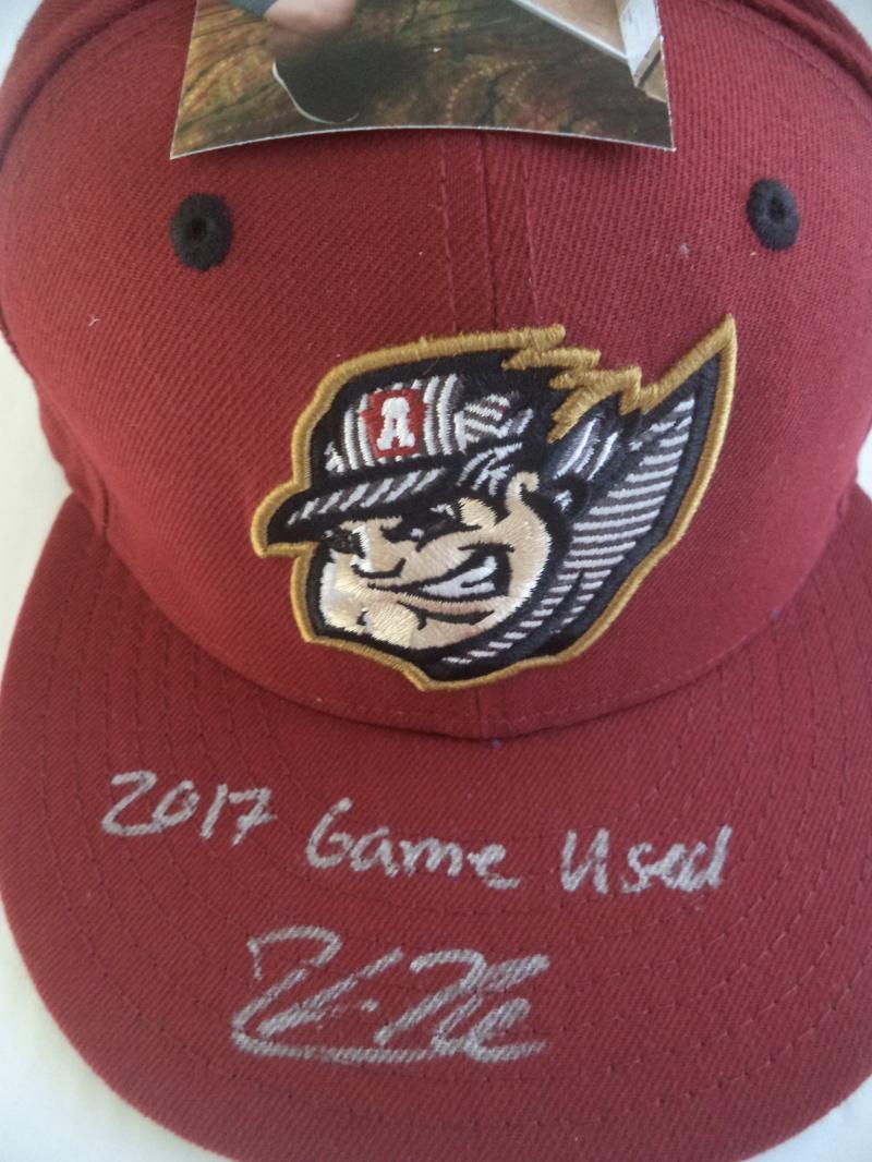 KEVIN NEWMAN SIGNED 2017 GAME USED ALTOONA CURVE CAP W/PHOTO PROOF PIRATES B