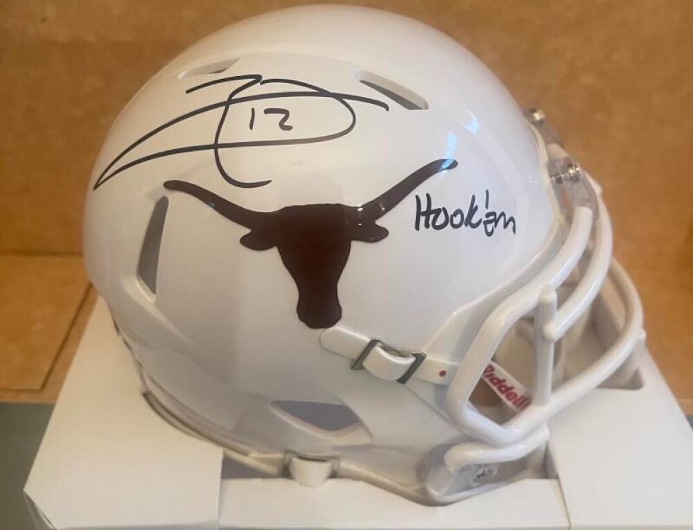 EARL THOMAS SIGNED AUTOGRAPHED TEXAS HOOK EM SPEED MINI HELMET BECKETT 