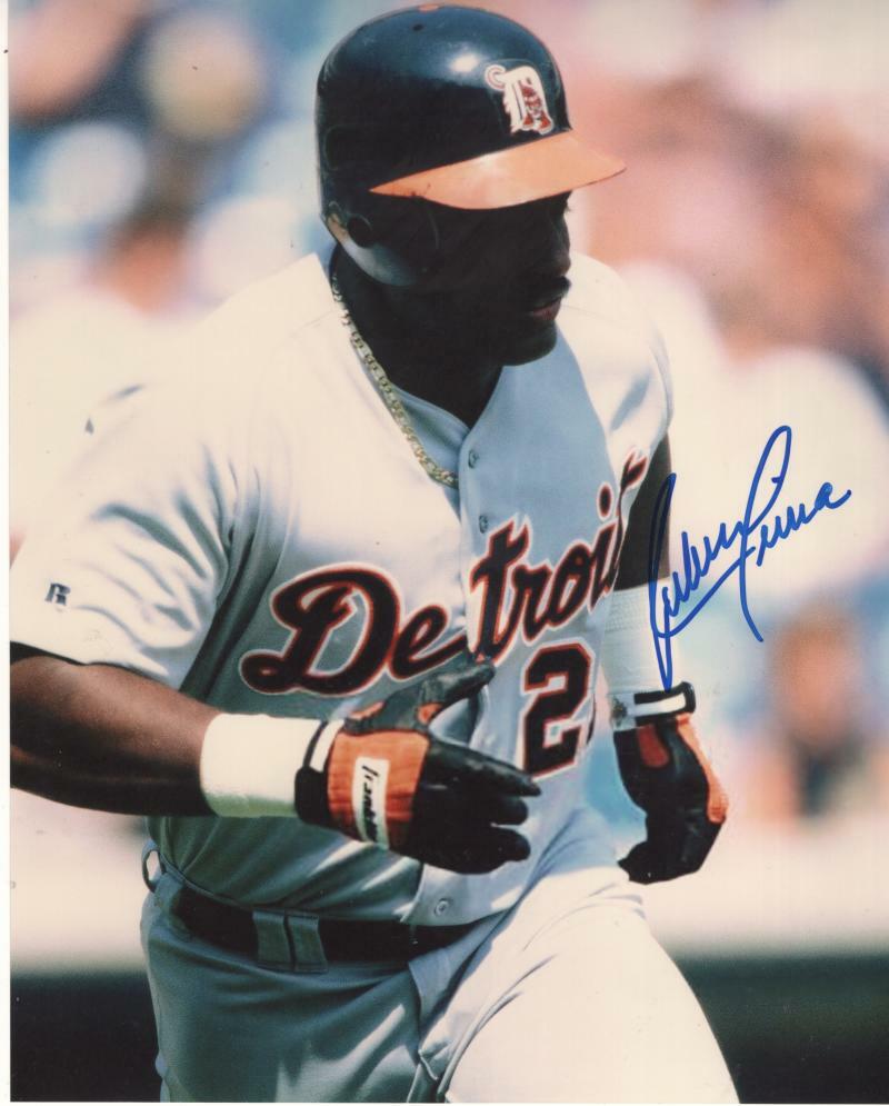 RUBEN SIERRA DETROIT TIGERS  SIGNED AUTOGRAPHED 8X10 PHOTO W/ COA