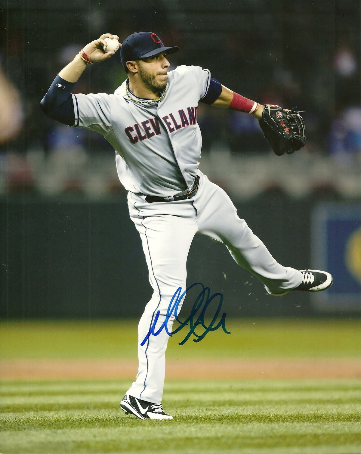 MIKE AVILES CLEVELAND INDIANS SIGNED AUTOGRAPHED 8x10 PHOTO W/COA