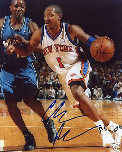 CHRIS DUHON  NEW YORK KNICKS  SIGNED 8X10