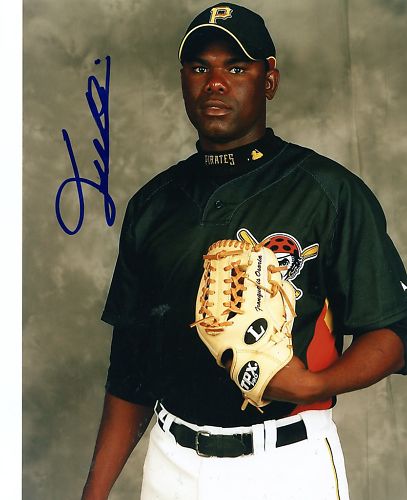 FRANQUELIS OSORIA   PITTSBURGH  PIRATES SIGNED 8X10