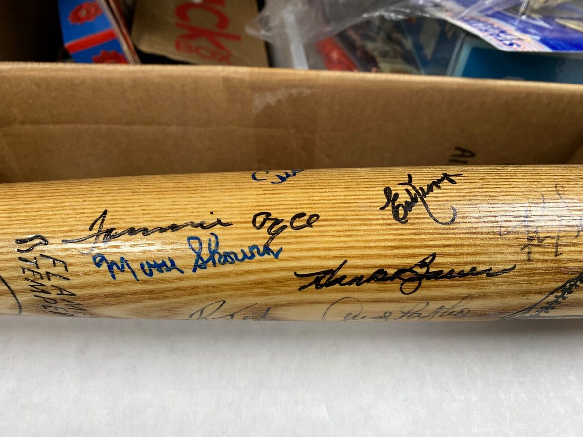 MLB LEGENDS SIGNED JOE DIMAGGIO CHILDRENS HOSPITAL BAT W/COA BROOKS ROBINSON + C
