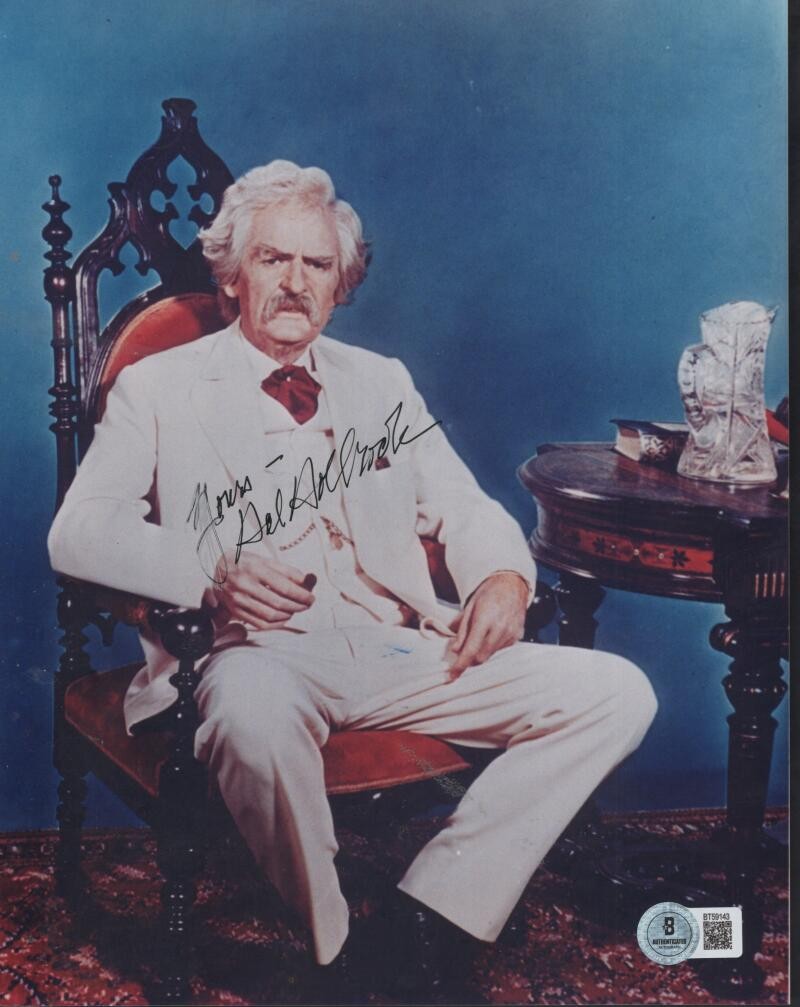 HAL HOLBROOK ACTOR SIGNED AUTOGRAPHED 8X10 PHOTO BECKETT AUTH