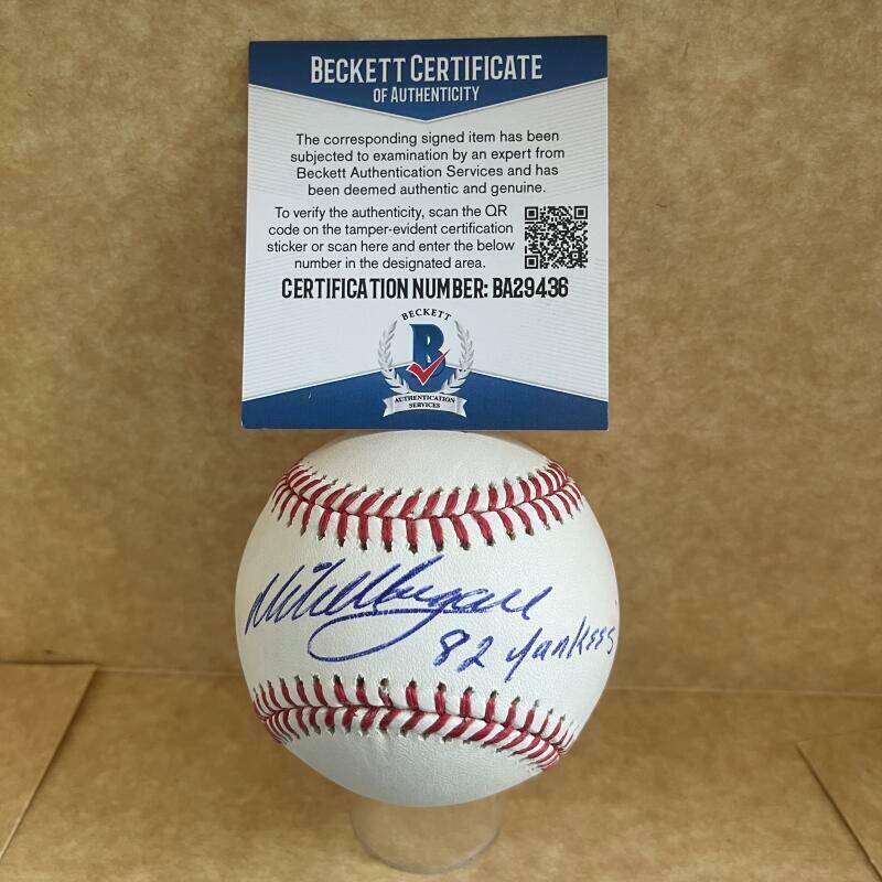 MIKE MORGAN 82 YANKEES SIGNED AUTO M.L. BASEBALL BECKETT BA29436