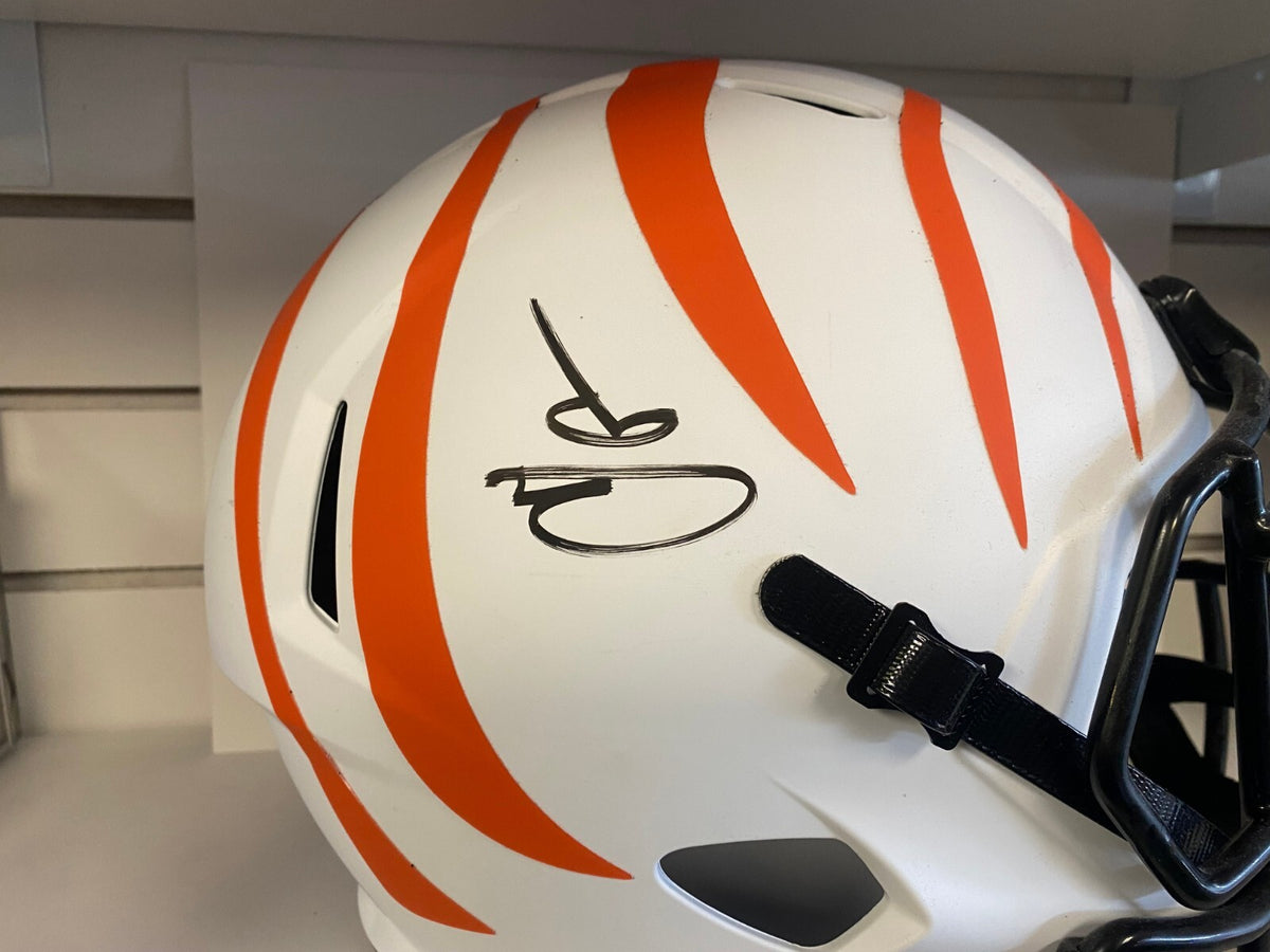 CHAD OCHOCINCO CINCINNATI BENGALS SIGNED AUTOGRAPHED LUNAR FULL SIZE HELMET BAS