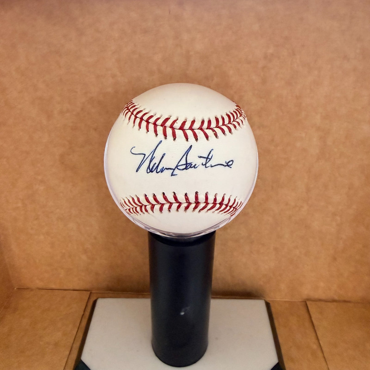 NELSON SANTOVENIA ROYALS/EXPOS SIGNED AUTOGRAPHED M.L. BASEBALL BECKETT AUTH