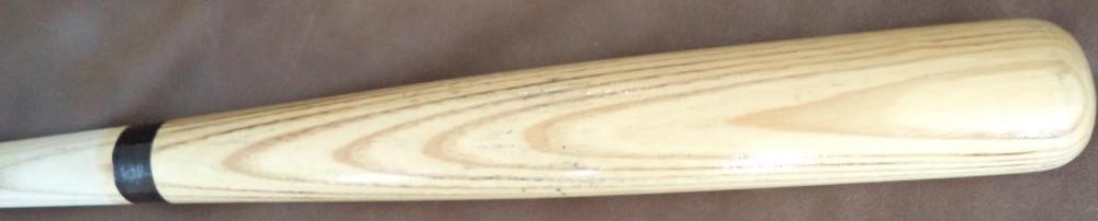 CHARLES JOHNSON WHITE SOX BLACK RING GAME USED BAT 