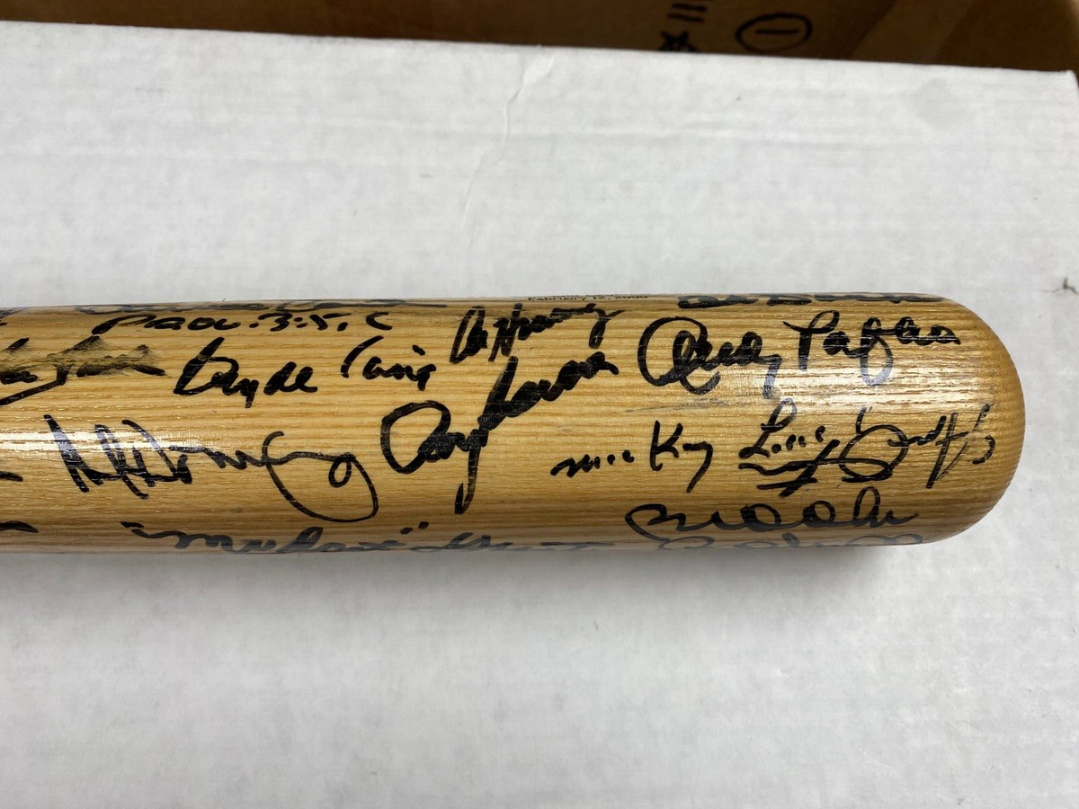 MLB LEGENDS SIGNED JOE DIMAGGIO CHILDRENS HOSPITAL BAT W/COA BROOKS ROBINSON + A