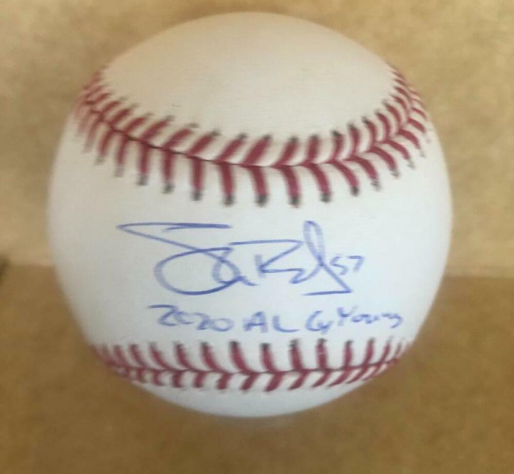 SHANE BIEBER INDIANS  2020 AL CY YOUNG SIGNED AUTO M.L BASEBALL BECKETT WF77953