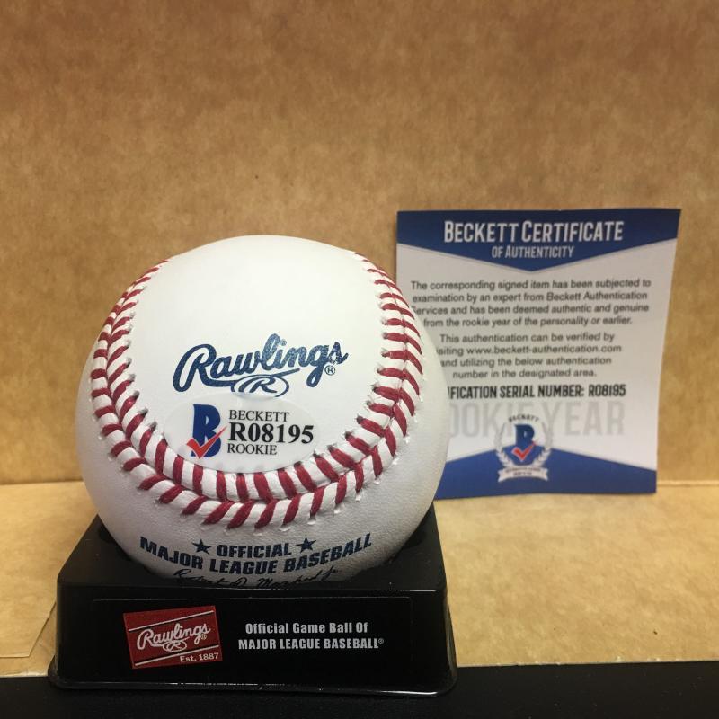 MICKEY MONIAK PHILADELPHIA PHILLIES SIGNED M.L. BASEBALL ROOKIE YEAR BECKETT COA