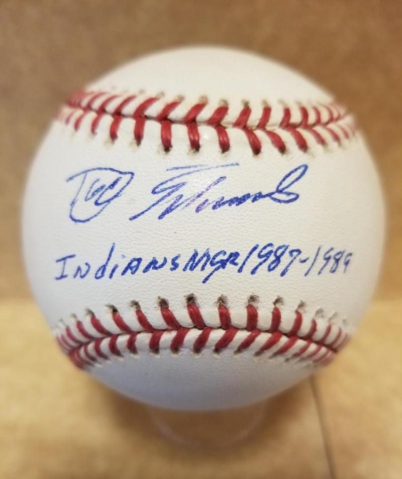 DOC EDWARDS INDIANS MANAGER 1987-1989 SIGNED M.L. BASEBALL BECKETT F50836